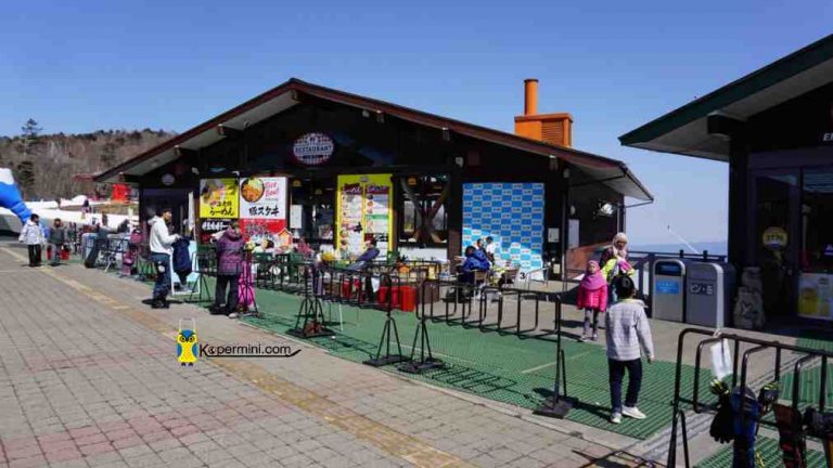 Mimpi Bermain Salju di kaki Gunung Fuji Jepang Jadi Nyata - KOPER MINI